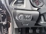 Opel Astra 1.4 Turbo Cosmo Cruise Control | Dodehoek Detectie | Electronic Climate Controle | Hill/Hold Functie | Lederen Stuurwiel | Lichtmetalen Velgen 17'' | Start/Stop Systeem | Regensensor | Extra Getint Glas