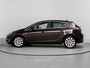 Opel Astra 1.4 Turbo Cosmo Airco | Cruise Control | Dodehoek Detectie | Electronic Climate Controle | Hill/Hold Functie | Lederen Stuurwiel | Lichtmetalen Velgen 17'' | Start/Stop Systeem | Regensensor | Extra Getint Glas | Stoelverwarming | Stuurwiel verwarming