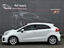 Kia Rio 1.2 CVVT DynamicLine Navigator 1ste eigenaar,Dealeronderhouden,LED.Stuur/Stoelverwarming,Navi,Achteruitrijcamera