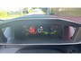 Peugeot 2008 1.2 PureTech GT | Trekhaak | Camera | Apaptieve Cruise | Navigatie | Carplay | | Achterbank in delen neerklapbaar | Achteruitrijcamera | Airco (automatisch)