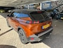 Peugeot 2008 1.2 PureTech GT | Achterbank in delen neerklapbaar | Achteruitrijcamera | Airco (automatisch)