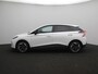 MG MG4 Electric Luxury 64 kWh | Apple Carplay/Android Auto | Camera | Stoelverwarming | Cruise Control | Climate Control |