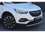 Opel Grandland X 1.6 T Hybrid4 Business Executive | Trekhaak | Camera | Carplay |
