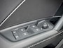 Audi A3 / 40 TFSIe / S-LINE / S-TRONIC / AMBIANCE LIGHT / APPLE CARPLAY / CAMERA