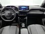 Peugeot e-2008 EV Allure Avantage 54 kWh 156pk Automaat | Navigatie | Camera Voor + Achter | Adaptieve Cruise Control | Climate Control | 17"LMV | LED | Dodehoekdetectie | Apple Carplay/Android Auto |