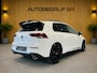 Volkswagen Golf 2.0 TSI GTI Clubsport 300pk Panoramadak! Camera! ACC! Weinig KM!