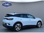 Volkswagen ID.4 Pro MAX 77 kWh, VOL OPTIES, panoramadak, soh 98 %, leder, el bedienbare trekhaak 21 inch, matrix led,, 360 camera