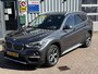 BMW X1 sDrive18i High Executive | AUTOMAAT | TREKHAAK | NAVI | ELEKTR KOFFERKLEP |