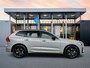 Volvo XC60 T6 Recharge Ultra Black Edition | 21" | Luchtvering | Head-Up | Panoramadak | Harman Kardon | Leder Dashboard | 360 Camera | Elektr. verst. Stoelen | Full LED
