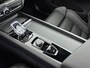 Volvo XC60 T6 Recharge Ultra Black Edition | 21" | Luchtvering | Head-Up | Panoramadak | Harman Kardon | Leder Dashboard | 360 Camera | Elektr. verst. Stoelen | Full LED