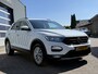 Volkswagen T-Roc 1.0 TSI Style | TREKHAAK | CAMERA | CARPLAY | STOEL/STUUR VERW. |