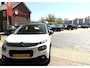 Citroën C3 110 Pk Benzine * AUTOMAAT * Navigatie * Achteruitrij Camera * Climate & Cruise Control * Dodehoeksensor * Grootlicht Assistent * Zwart Dak * Apple Carplay / Android Auto * Vingerhoets; Vierde Generatie Eersteklas Service. Al meer dan 100 jaar een begrip in de Brabantse Kempen.