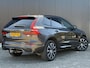 Volvo XC60 2.0 T8 Plug-in hybrid AWD R-Design long range/ luchtvering/ head up display/ 360 camera /20 inch / trekhaak/