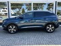 Peugeot 3008 1.2 PureTech Blue Lease Premium Nieuw model LED / Automaat /  Carplay / Camera / Trekhaak