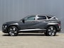 Hyundai Kona 1.6 GDI HEV Premium / Trekhaak 1300KG Trekgewicht / Stoelen Elektrisch Verstelbaar Met Geheugenfunctie / Stoelverwarming en Verkoeling Voorzijde / Achterklep Elektrisch /