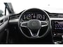 Volkswagen Passat Variant 1.4 TSI PHEV GTE Business / Pano-Dak / Trekhaak / Clima / Camera