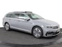 Volkswagen Passat Variant 1.4 TSI PHEV GTE Business / Pano-Dak / Trekhaak / Clima / Camera