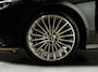 Mercedes-Benz A-klasse Hatchback 250 e Business Solution AMG Panorama dak