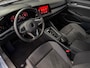 Volkswagen Golf 1.4 eHybrid Style | Pano | 18"| Trekh | Side | HUD | IQ Li. | 30 klr Amb | Standkachel | Memo | Mass | ACC |