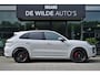Porsche Cayenne 3.0 S E-Hybrid SportDesign 520pk Krijt Pano SoftClose Trekhaak Head-up InnoDrive Keyless 360-camera Bose
