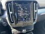 Volvo XC40 B4 Plus Dark | Harman / Kardon | Trekhaak | Memoryseats | Climate Pack |