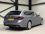 BMW 5-Serie Touring 520e Business | navi | leder | panorama | trekhaak |