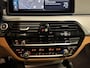BMW 5-Serie Touring 520e Business | navi | leder | panorama | trekhaak |