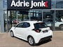Mazda 2 Hybrid 1.5 Centre-line AUTOMAAT | A.CAMERA | APPLE CARPLAY/ANDROID AUTO | LM VELGEN | ZEER ZUINIG 1:24 | FULL HYBRID | STOEL VERWARMING |