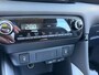 Mazda 2 Hybrid 1.5 Centre-line AUTOMAAT | A.CAMERA | APPLE CARPLAY/ANDROID AUTO | LM VELGEN | ZEER ZUINIG 1:24 | FULL HYBRID | STOEL VERWARMING |