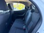 Mazda 2 Hybrid 1.5 Centre-line AUTOMAAT | A.CAMERA | APPLE CARPLAY/ANDROID AUTO | LM VELGEN | ZEER ZUINIG 1:24 | FULL HYBRID | STOEL VERWARMING |
