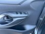 Mazda 2 Hybrid 1.5 Centre-line AUTOMAAT | A.CAMERA | APPLE CARPLAY/ANDROID AUTO | LM VELGEN | ZEER ZUINIG 1:24 | FULL HYBRID | STOEL VERWARMING |