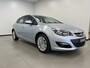 Opel Astra 1.4 Turbo Business+ / 140PK / NAVI / PDC / H.LEDER /