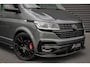 Volkswagen Transporter 2.0 TDI L2H1 150PK JB- EDITION DSG / PDC / VERLAGINGSVEREN / LEDEREN BEKLEDING / FULL / APPLE CARPLAY /NAVI
