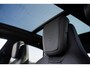 Porsche Macan 100 kWh Head-Up Display | Trekhaak | Panoramadak | Luchtvering