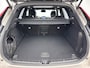 Volvo XC60 T8 Recharge Ultra Dark | 21" | Luchtvering | Geventileerd Nappa | Massagestoelen | Bowers & Wilkins | Panoramadak | Head-Up | 360 Camera | Elektr. verst. Stoelen | BLIS | Stoel/Stuur/Achterbankverwarming