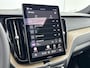 Volvo XC60 T8 Recharge Ultra Dark | 21" | Luchtvering | Geventileerd Nappa | Massagestoelen | Bowers & Wilkins | Panoramadak | Head-Up | 360 Camera | Elektr. verst. Stoelen | BLIS | Stoel/Stuur/Achterbankverwarming