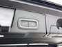 Volvo XC60 T8 Recharge Ultra Dark | 21" | Luchtvering | Geventileerd Nappa | Massagestoelen | Bowers & Wilkins | Panoramadak | Head-Up | 360 Camera | Elektr. verst. Stoelen | BLIS | Stoel/Stuur/Achterbankverwarming