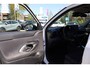 Toyota Yaris Cross 1.5 HYBRID STOELVERW. STUURVERW. RUITENWISSER VERW. AD-CRUISE APPLE/ANDROID