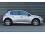Peugeot e-208 EV 136PK 50KWH ACTIVE PACK AUTOMAAT / NAVI / 16"LMV / LED / CLIMA / PDC / BLUETOOTH / CRUISECONTROL / 1E EIGENAAR / SCHITTERENDE STAAT !!