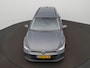 Volkswagen Golf Variant 1.5 eTSI Life Business Automaat - LED - Navigatie - ErgoActive stoel - PDC - Stoelverwarming - ACC - Sfeerverlichting
