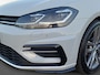 Volkswagen Golf 1.5 TSI Highline R /R-Line/Camera/Digi Dash/Cruise/18"/Navi/