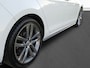 Volkswagen Golf 1.5 TSI Highline R /R-Line/Camera/Digi Dash/Cruise/18"/Navi/