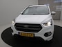 Ford Kuga 1.5 EcoBoost ST Line / Trekhaak / 2000KG Trekgewicht / Stoel en Stuurwielverwarming / Vooruitverwarming / Cruise Control / Dealeronderhouden / Historie aanwezig / LMV /