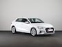 Audi A3 Sportback 30 TFSI Attitude 110 pk S-tronic | Navigatie | Parkeersensoren achter | Cruise control | LED koplampen | Apple Carplay/Android Auto |