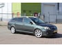 Toyota Avensis Wagon 2.0 VVTi Executive Business LEDER TREKHAAK MULTIMEDIA VOORBER NAVI