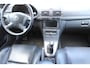 Toyota Avensis Wagon 2.0 VVTi Executive Business LEDER TREKHAAK MULTIMEDIA VOORBER NAVI