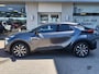 Toyota C-HR / C-HR+ 2.0 PHEV 220 First Edition | Navi | Sensoren v/a | Dodehoek |