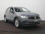 Volkswagen Tiguan 1.4 eHybrid Life Edition Automaat - LED - Camera - Navigatie - ACC - Side Assist - Achterklep elektrisch