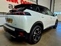 Peugeot 2008 1.2 PureTech 131PK GT + LED|Parelmoer|Navi|Keyless|Sfeerverl.|3D Digital Cockpit|Dodehoek|Lane|Apple|Android|17"LMV