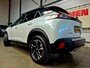 Peugeot 2008 1.2 PureTech 131PK GT + LED|Parelmoer|Navi|Keyless|Sfeerverl.|3D Digital Cockpit|Dodehoek|Lane|Apple|Android|17"LMV